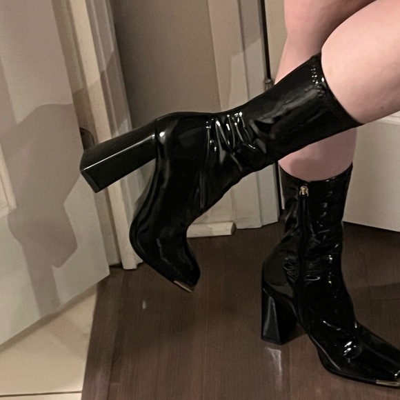 Patent leather boots - Picture 7 of 8